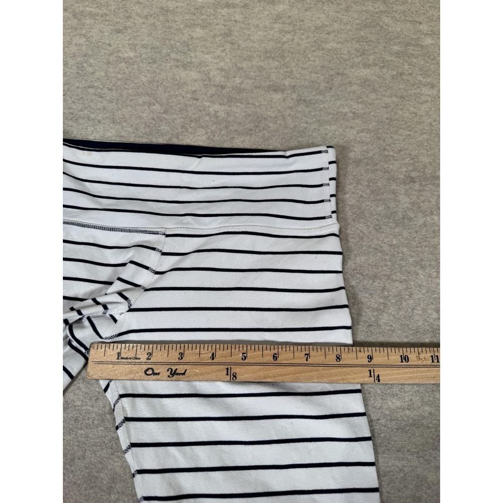 Lululemon Leggings Womens 4 White Striped Capri Yoga Athletic Stretch Gym - Picture 11 of 14